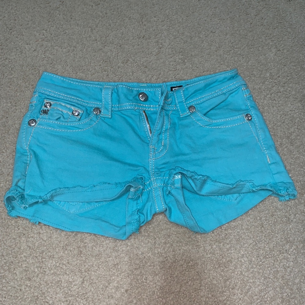 Shorts - Picture 2 of 2